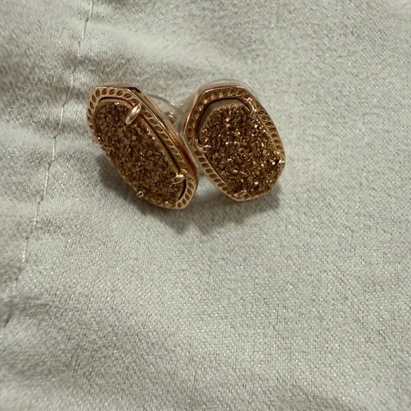 Kendra Scott Rose Gold Jewelry Set EUC - Picture 3 of 3